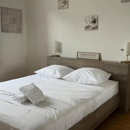 Apartment Le Cocon Du Moulin-parking Prive-7 Min Disneyland Paris Chanteloup-en-Brie